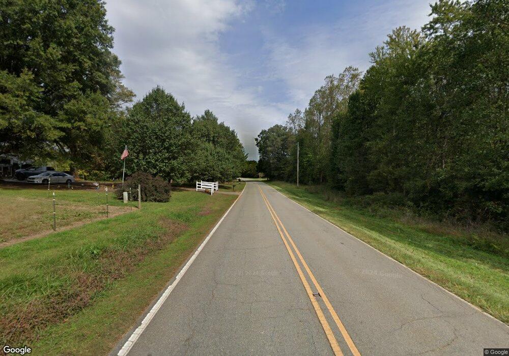 2056 Hwy 21 Hwy, Statesville, NC 28677 - photo 1