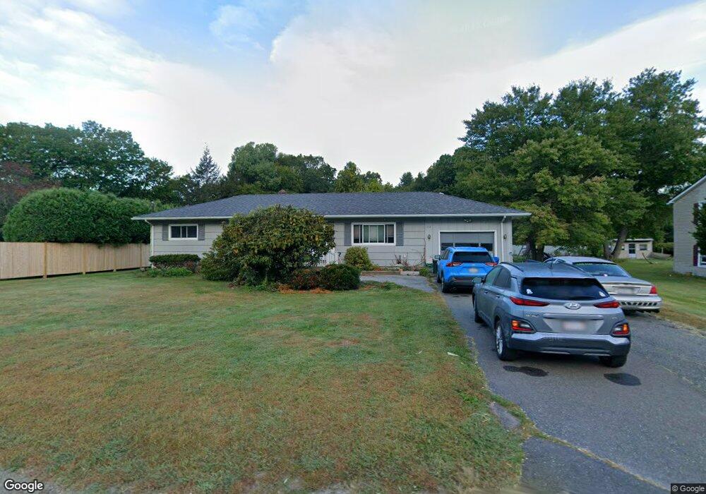 62 Hendrick St, Easthampton, MA 01027 - photo 1