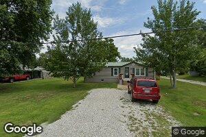 303 S East Ave N, Edina, MO 63537