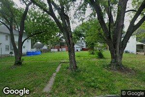 1108 SW Western Ave, Topeka, KS 66604