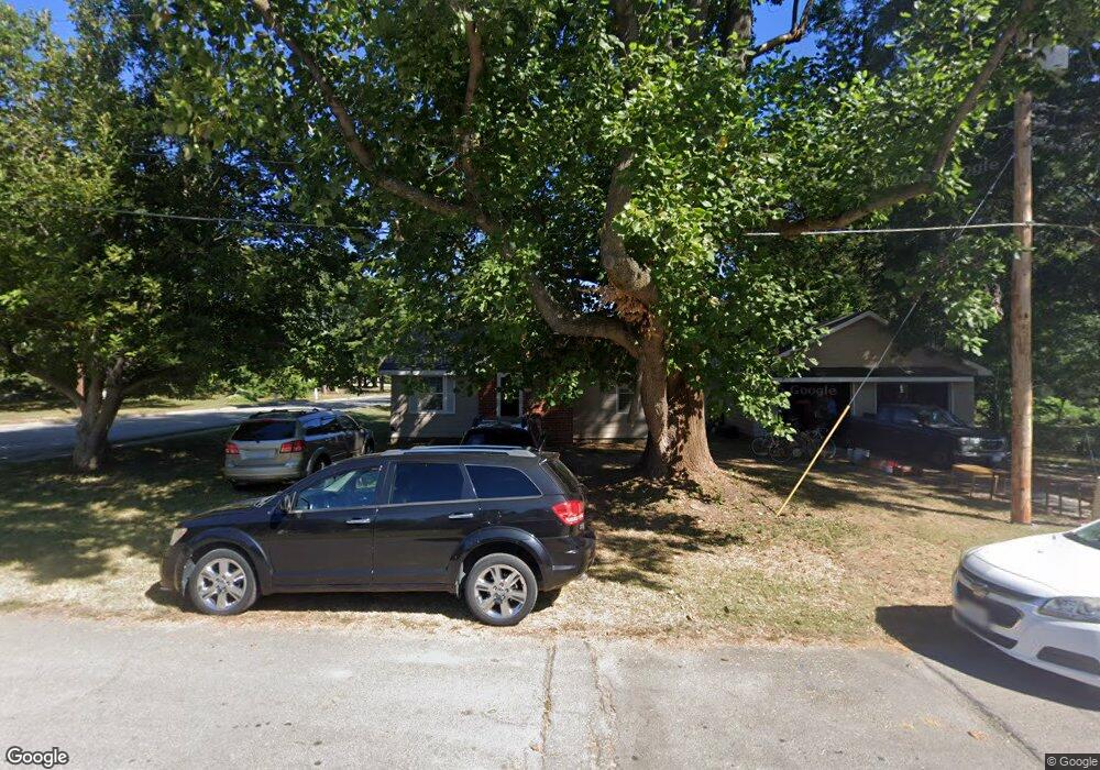 1407 NW B St, Blue Springs, MO 64015 - photo 1