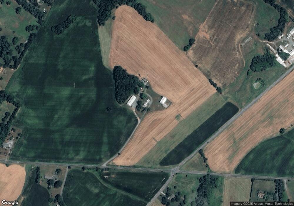 13201 Lewisdale Rd, Clarksburg, MD 20871 - photo 1