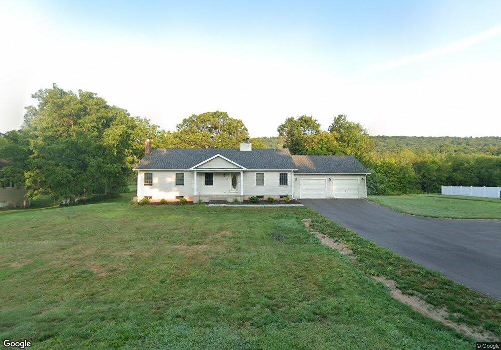 37 Duncaster Rd, Bloomfield, CT 06002 - photo 1
