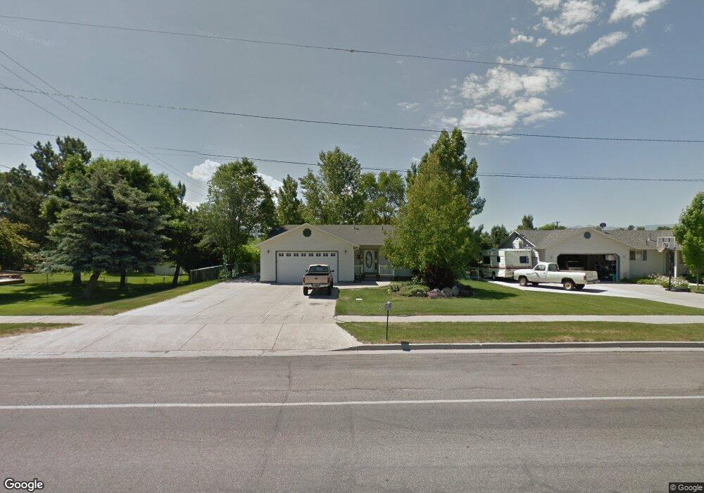 38 E 300 S, Smithfield, UT 84335 - photo 1