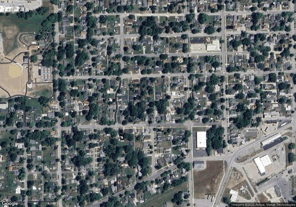 1312 Pearl St, Auburn, IN 46706 - photo 1