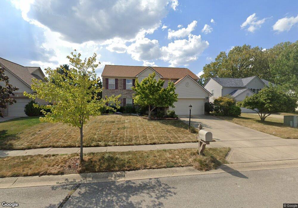 10617 Glenn Cairn Ct, Fishers, IN 46037 - photo 1