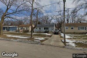 925 S Liberty St, Elgin, IL 60120