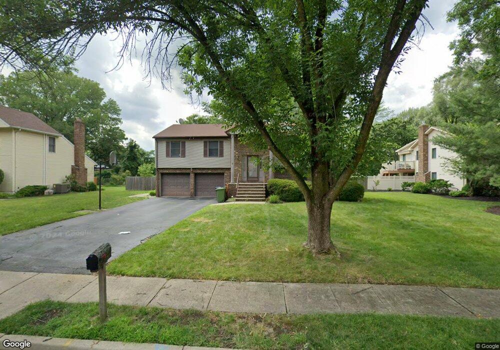 425 Acorn Dr, Paramus, NJ 07652 - photo 1