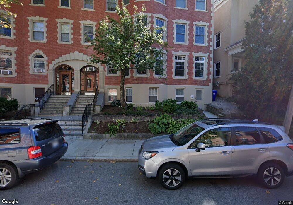 36 Claflin Rd unit 3, Brookline, MA 02445 - photo 1