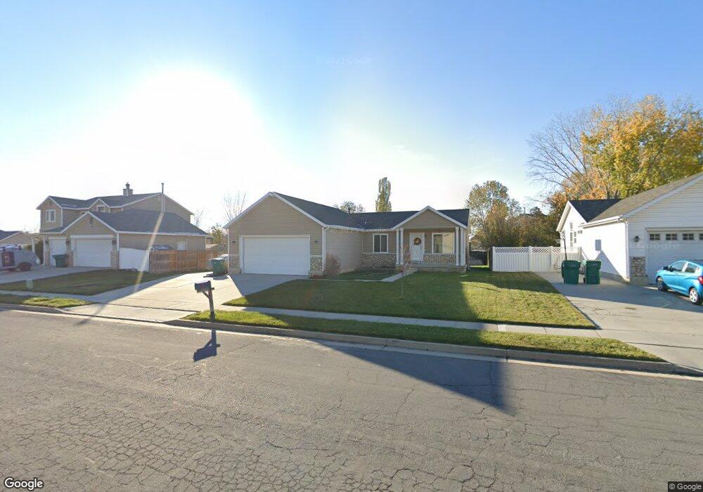 1479 N 225 E, Layton, UT 84041 - photo 1