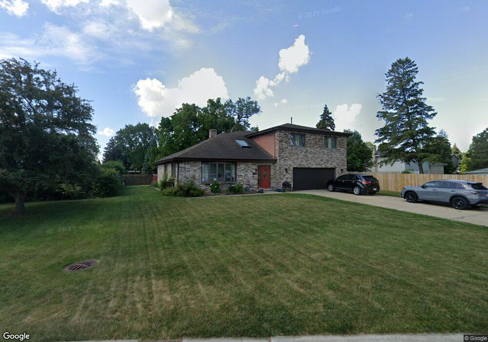 698 Jarvis Ave, Des Plaines, IL 60018 - photo 1