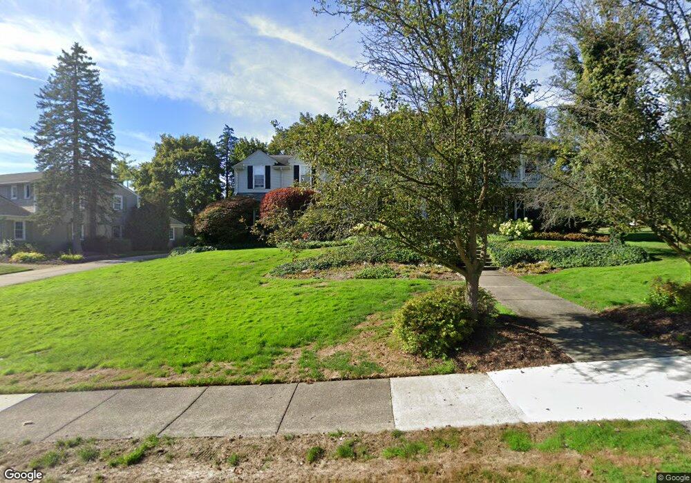 3575 Tuckahoe Rd, Bloomfield Hills, MI 48301 - photo 1