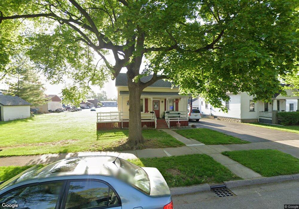 135 S Franklin St, Frankenmuth, MI 48734 - photo 1