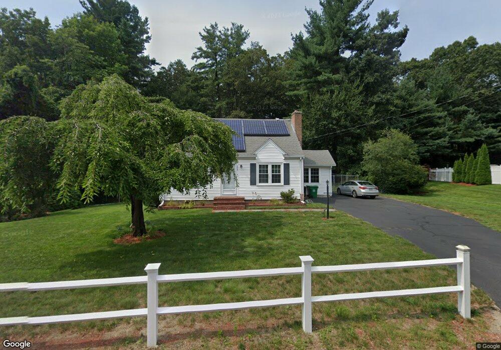 202 Myrtle St, Ashland, MA 01721 - photo 1