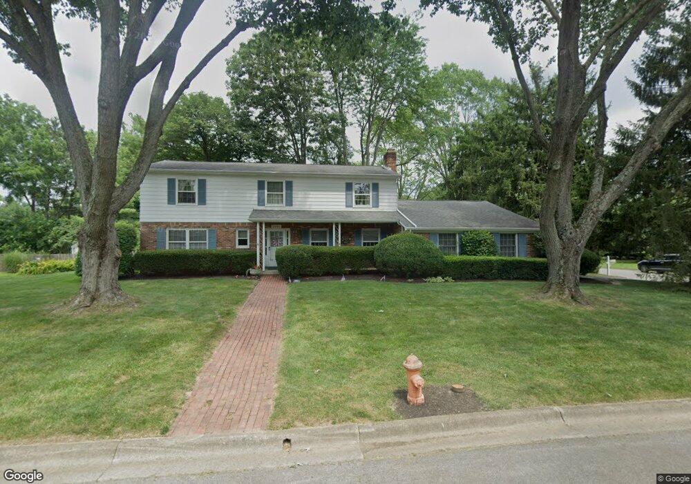 5956 Winstead Rd, Columbus, OH 43235 - photo 1