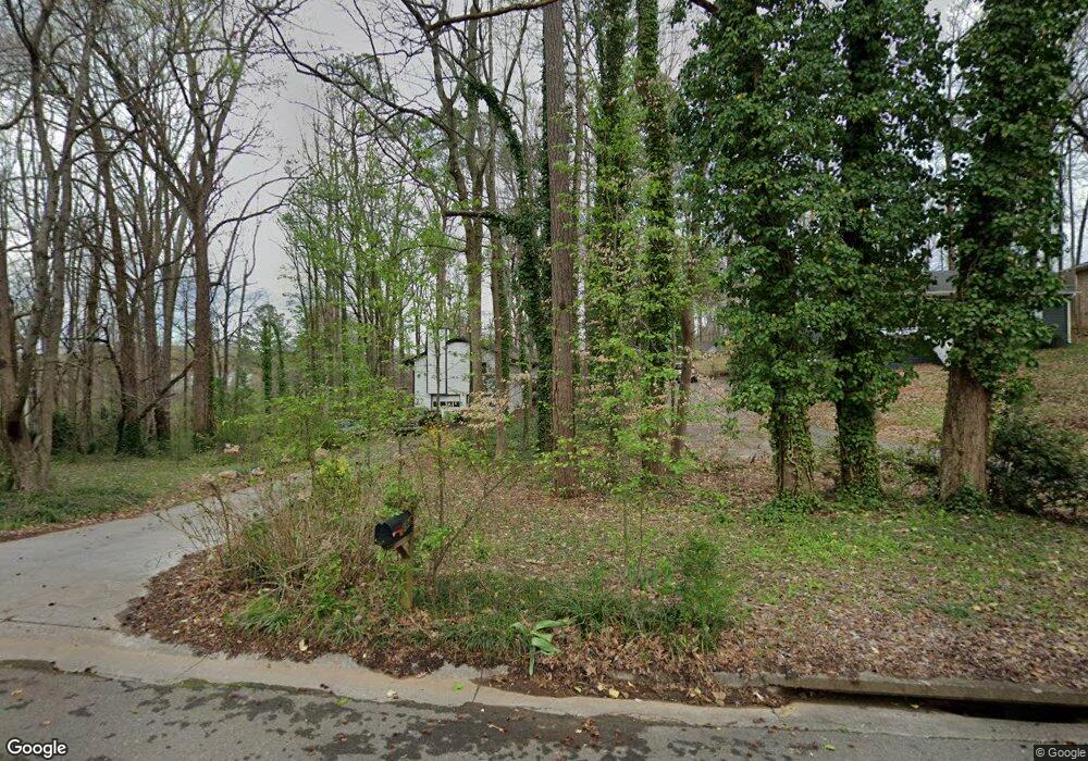 894 Candy Ln, Marietta, GA 30068 - photo 1