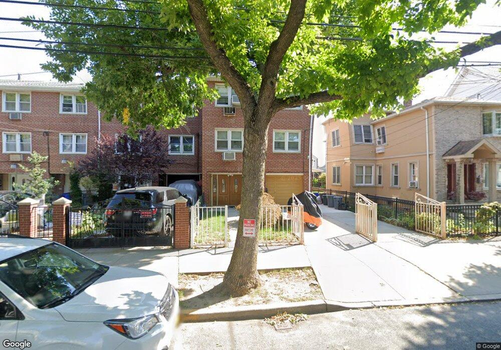 10921 97th St, Ozone Park, NY 11417 - photo 1