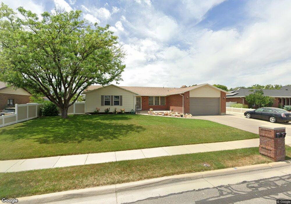 10288 Temple View Cir, South Jordan, UT 84095 - photo 1