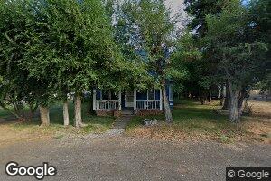 812 B St, Fossil, OR 97830