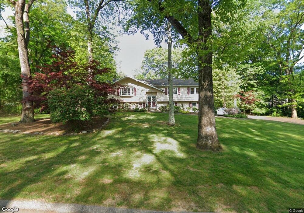 11 Friar Ln, Trumbull, CT 06611 - photo 1