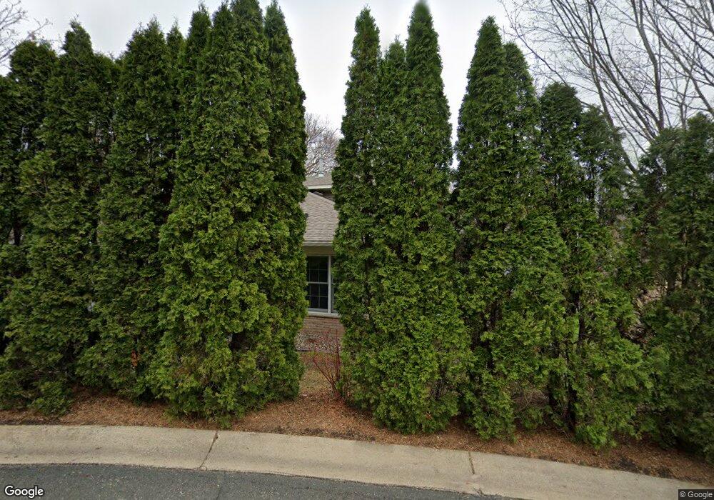 5205 Spring Cir, Excelsior, MN 55331 - photo 1