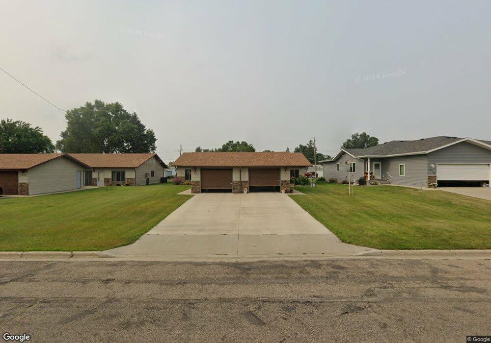 920 16th St SW, Jamestown, ND 58401 - photo 1