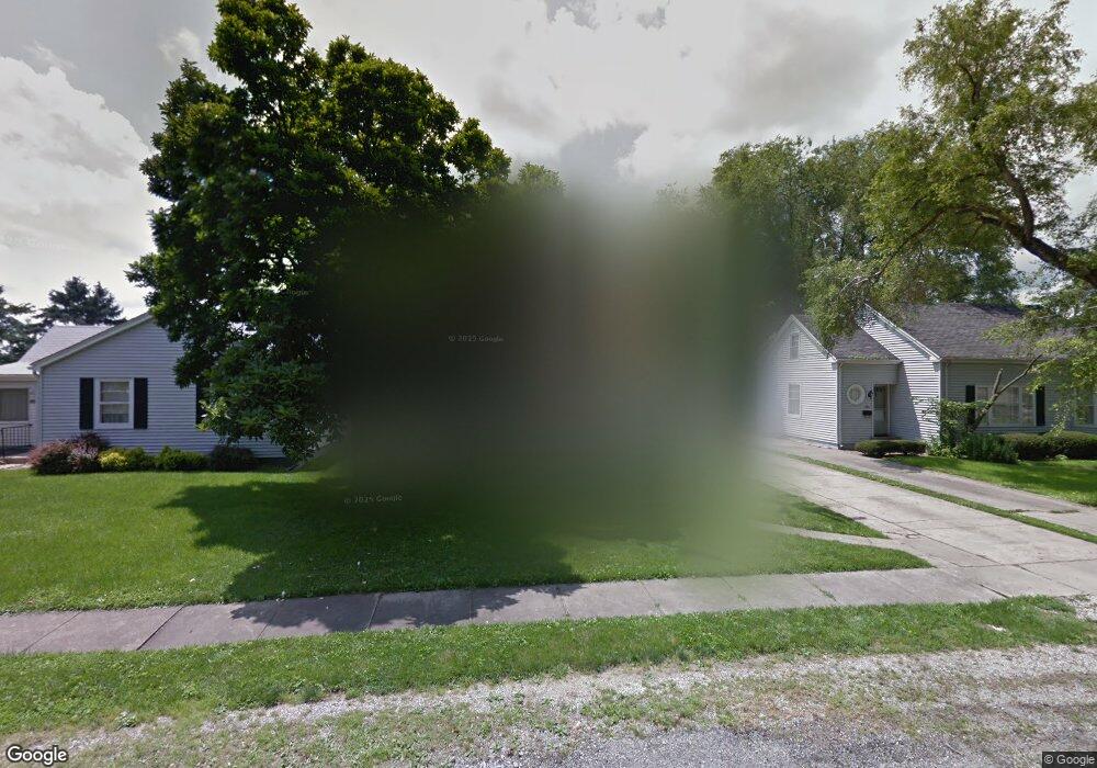 305 N 35th St, Mattoon, IL 61938 - photo 1