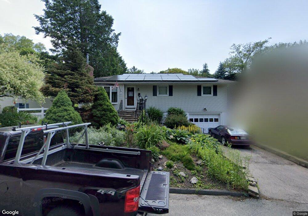 34 Brewster Rd, Worcester, MA 01602 - photo 1