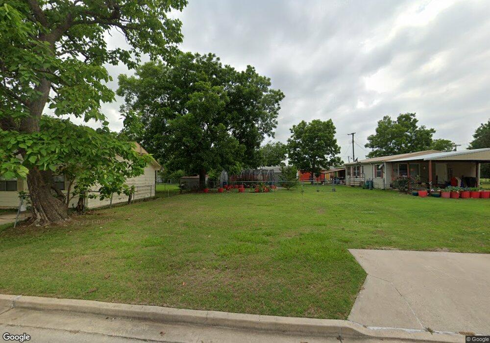 907 Culbertson St SW, Ardmore, OK 73401 - photo 1
