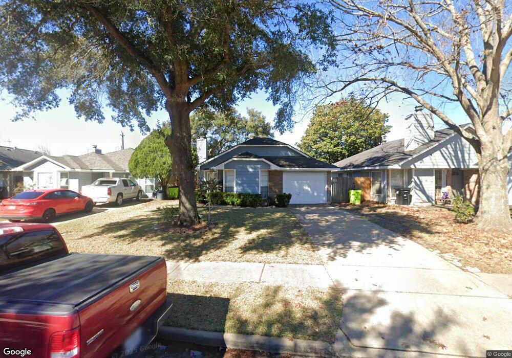 1820 Spruce Dr, Rosenberg, TX 77471 - photo 1