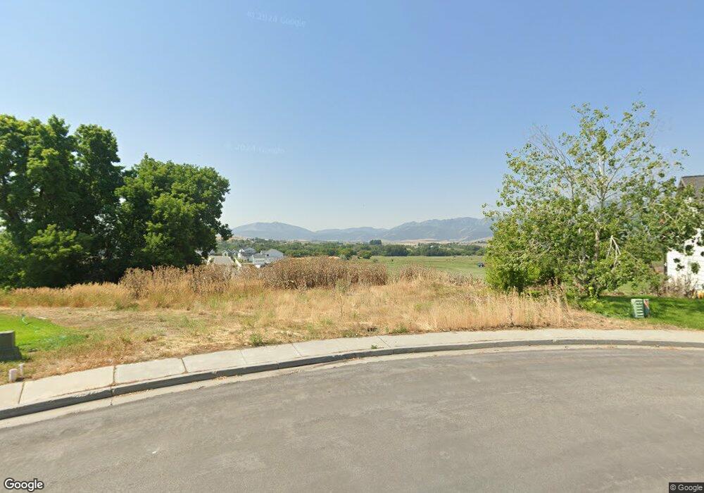 845 W 150 N unit 18, Hyrum, UT 84319 - photo 1