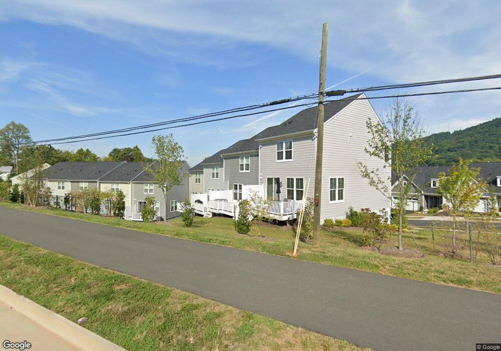 4196 Dauphin Dr unit 40, Charlottesville, VA 22902 - photo 1