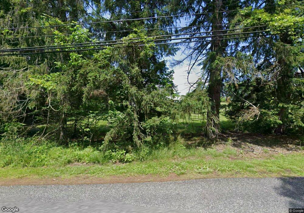 1470 Hendricks Rd, Pennsburg, PA 18073 - photo 1