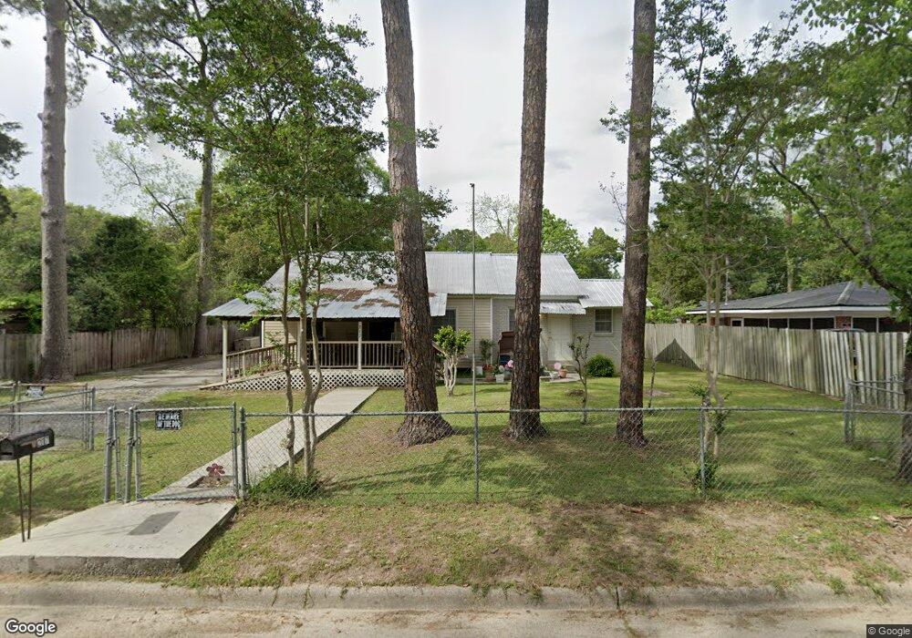 217 11th Ave SE, Moultrie, GA 31768 - photo 1