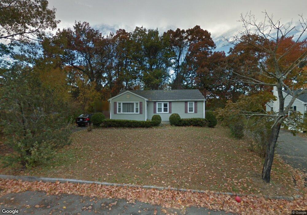 18 W Hill Rd, Springfield, MA 01109 - photo 1