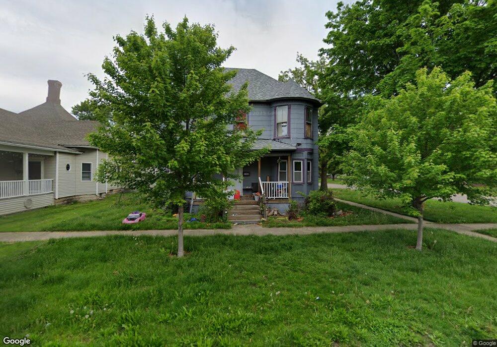 1400 Champaign Ave, Mattoon, IL 61938 - photo 1