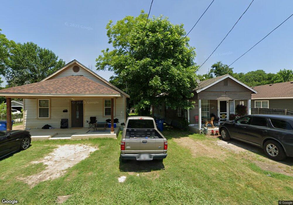 1106 N Dallas St, Ennis, TX 75119 - photo 1