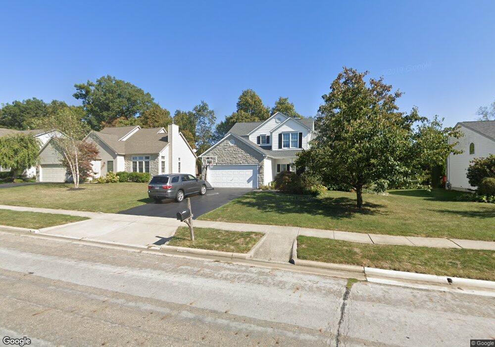 8225 Coldharbor Blvd, Lewis Center, OH 43035 - photo 1