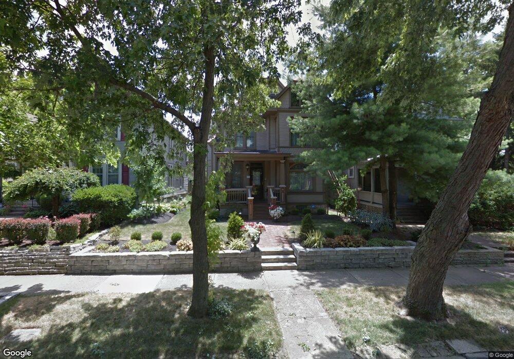 421 W 7th Ave, Columbus, OH 43201 - photo 1