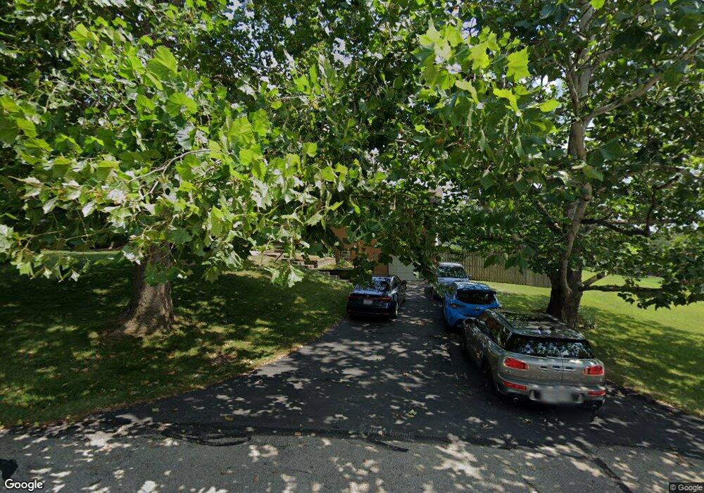 3350 Talbot Place, Columbus, OH 43223 - photo 1