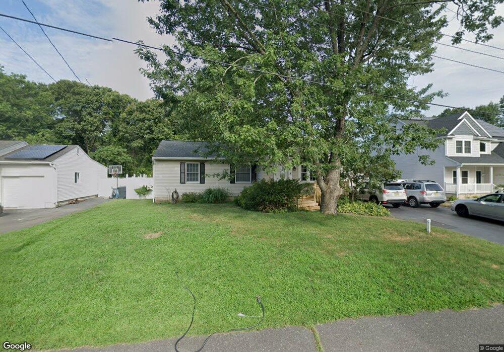 896 Gerald Dr, Toms River, NJ 08753 - photo 1