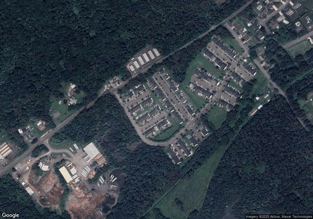 918 Primrose Ct, Exeter, PA 18643 - photo 1