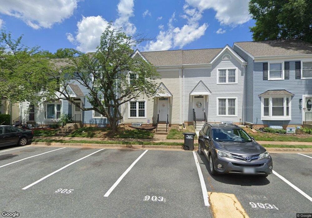 905 Madison Ct, Stafford, VA 22556 - photo 1