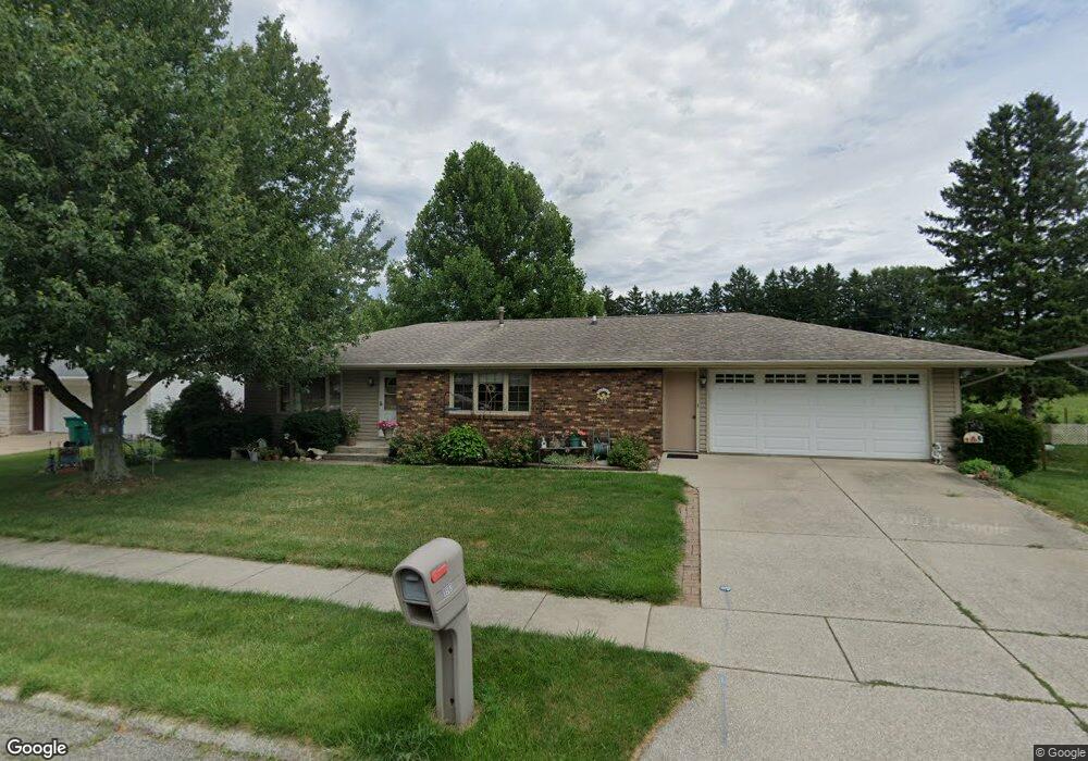 1513 Eisenhower Dr, La Porte, IN 46350 - photo 1