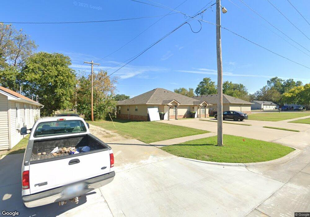 520 W 14th St, Ada, OK 74820 - photo 1