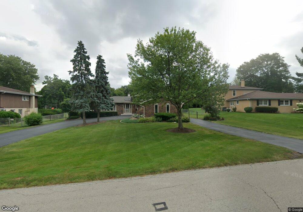 1211 Laurel Ln, Schaumburg, IL 60193 - photo 1