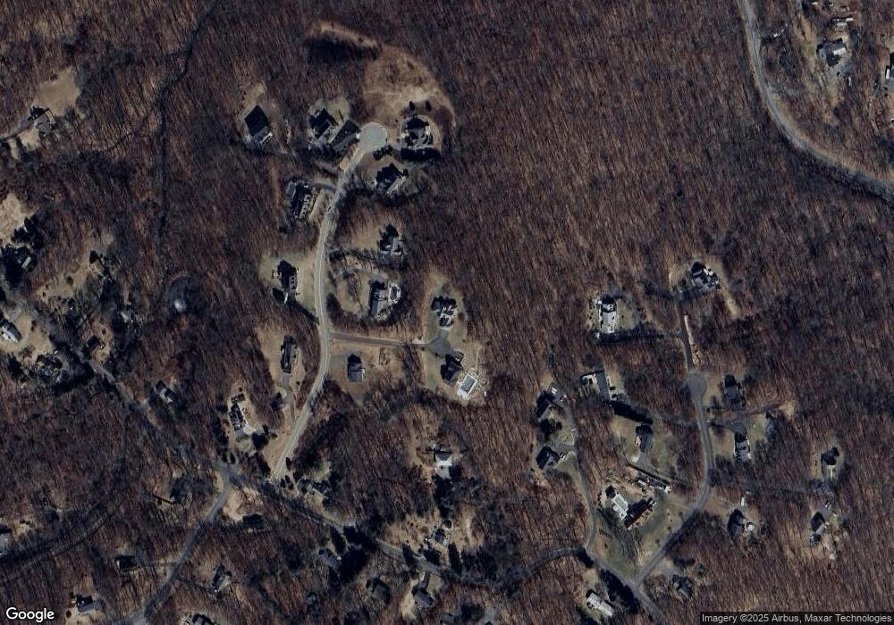 10 Mountain View Ct, Oxford, CT 06478 - photo 1