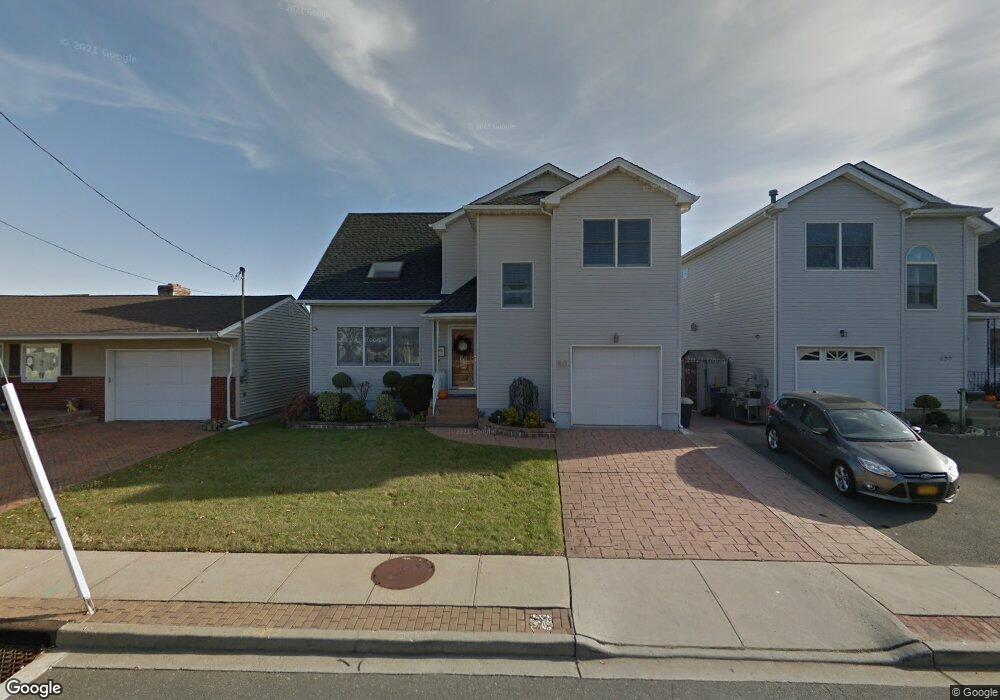 251 Gordon Place, Freeport, NY 11520 - photo 1