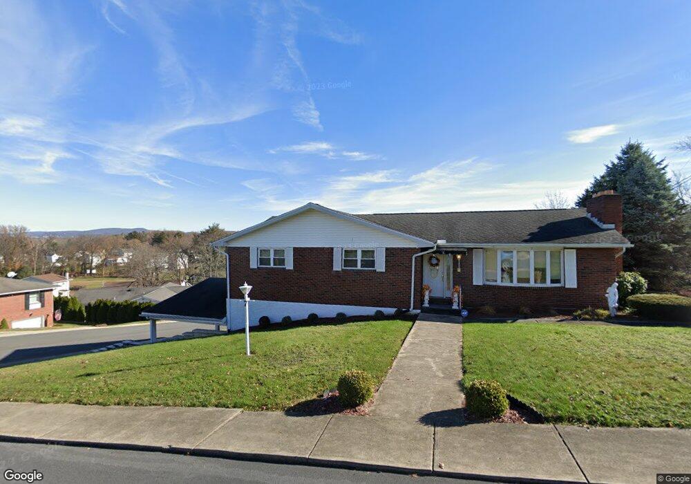 7 East Ln, Pittston, PA 18640 - photo 1