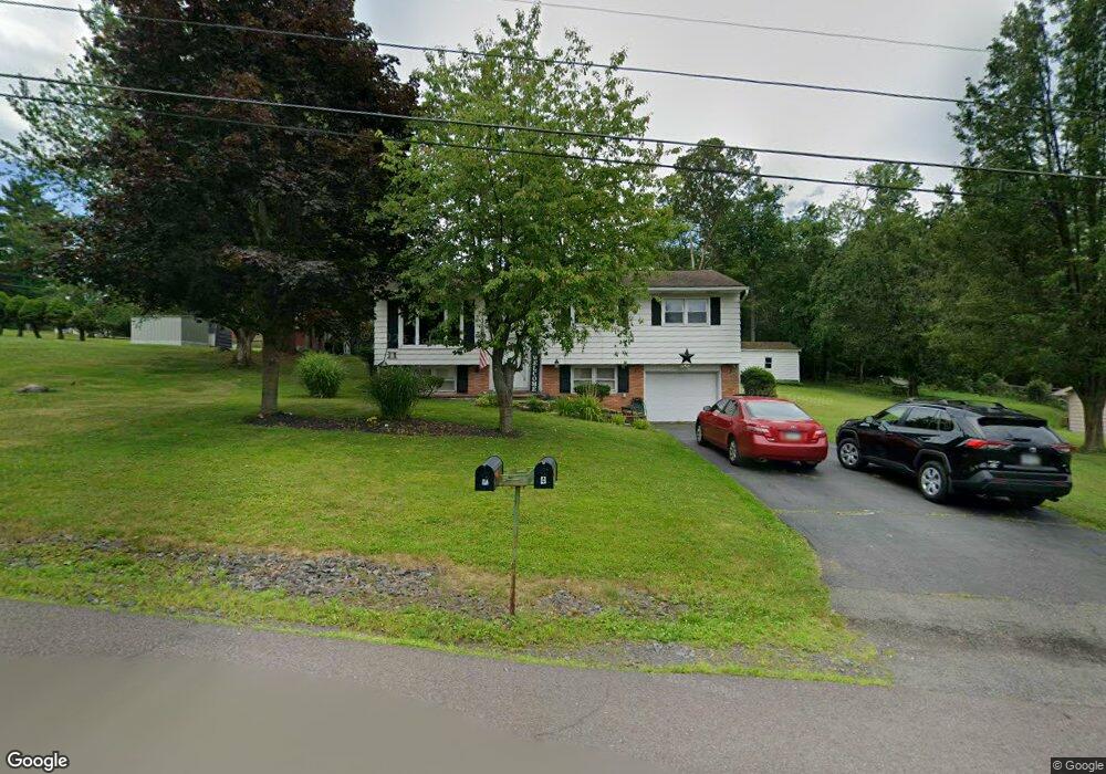 4 Glendale Dr, Mountain Top, PA 18707 - photo 1